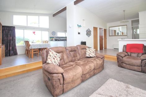 Photo of property in 2 Hoey Street, Te Kamo, Whangarei, 0112