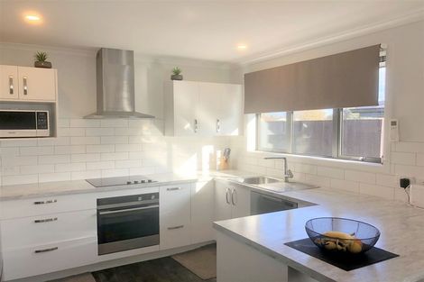 Photo of property in 36 Henry Russell Estate, Waipukurau, 4200