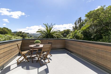 Photo of property in 19 Hereford Street, Wilton, Wellington, 6012