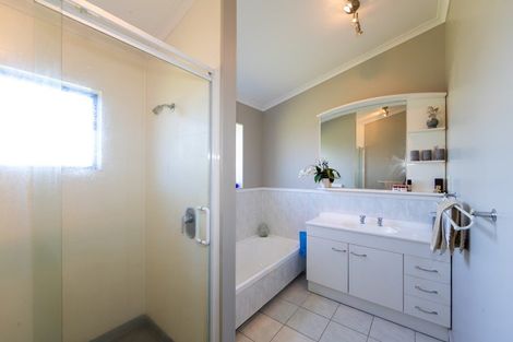 Photo of property in 105 Paki Paki Road, Longlands, Hastings, 4174