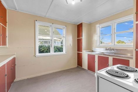 Photo of property in 616 Featherston Street, Roslyn, Palmerston North, 4414