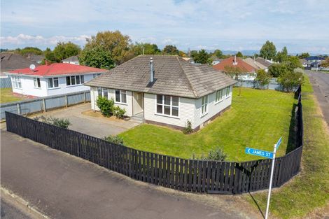 Photo of property in 31 James Street, Dannevirke, 4930