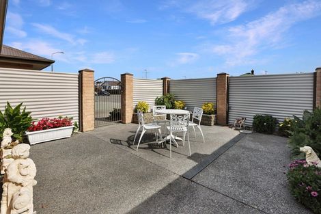 Photo of property in 21 Cox Street, Ashburton, 7700