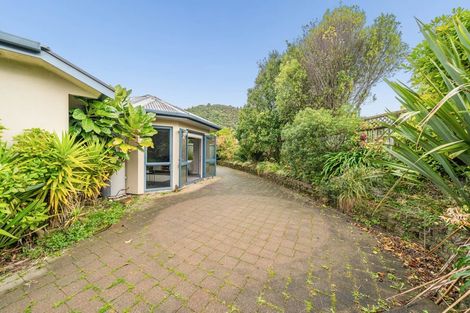 Photo of property in 34 Birkinshaw Grove, Riverstone Terraces, Upper Hutt, 5018