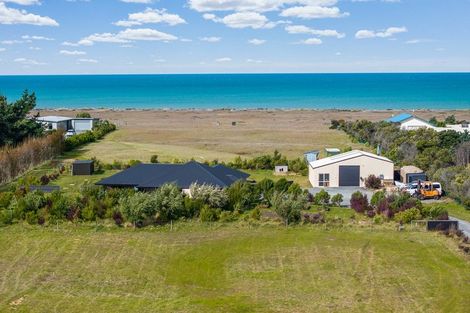 Photo of property in 32 Hinepango Drive, Rarangi, Blenheim, 7273
