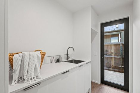 Photo of property in 1 Hobbs Lane, Harewood, Christchurch, 8051