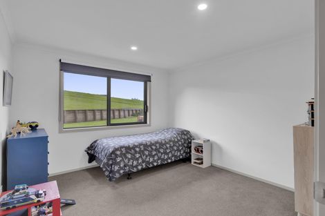 Photo of property in 14 Oakridge Place, Morrinsville, 3375