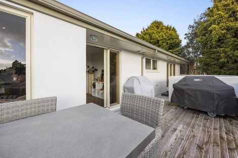 Photo of property in 1 Orlando Close, Frankleigh Park, New Plymouth, 4310
