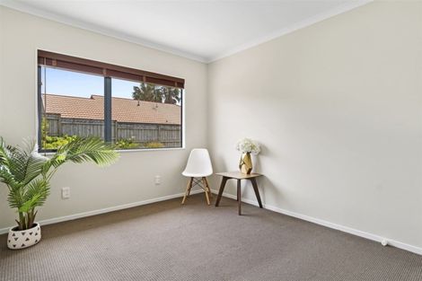 Photo of property in 31 Manor Park Drive, Pyes Pa, Tauranga, 3112