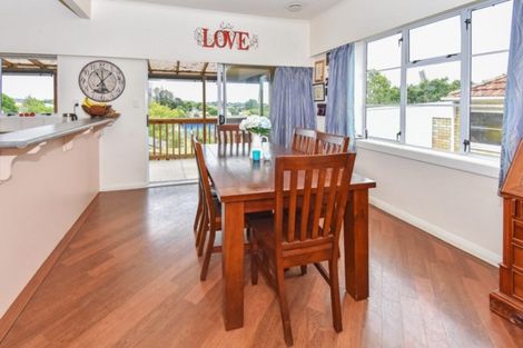 Photo of property in 8 Prospect Terrace, Pukekohe, 2120