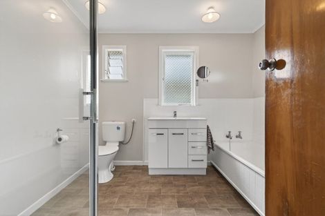 Photo of property in 11 Erin Street, Tikipunga, Whangarei, 0112