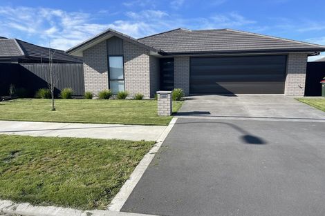 Photo of property in 187 Faringdon Boulevard, Rolleston, 7615
