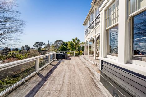 Photo of property in 5 Rogan Street, New Plymouth, 4310