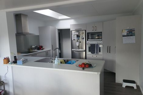 Photo of property in 15 Mayfair Close, Whitianga, 3510