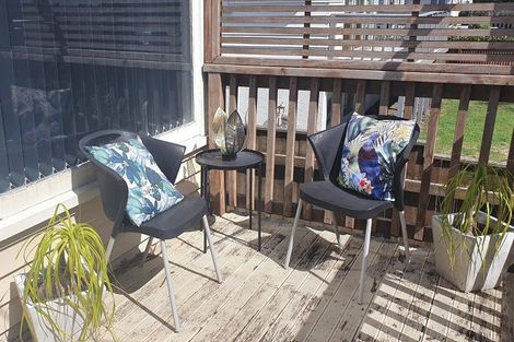 Photo of property in 21 Battiscombe Terrace, Waitara, 4320