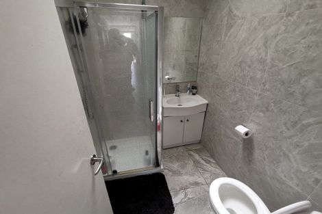 Photo of property in 33 Rata Street, New Lynn, Auckland, 0600