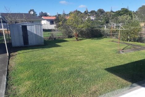 Photo of property in 2/4 Lingfield Street, Glenfield, Auckland, 0629
