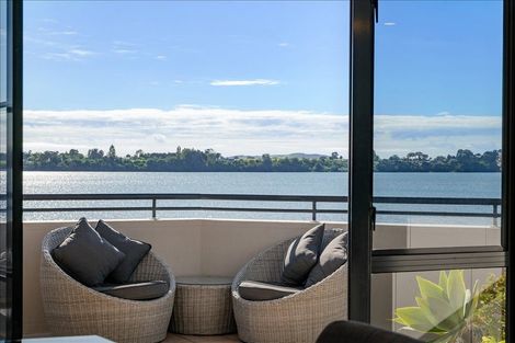 Photo of property in 15/2 Sixth Avenue, Tauranga, 3110