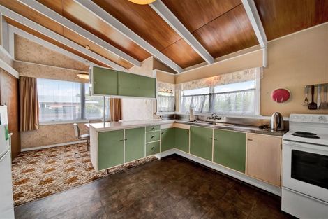 Photo of property in 3 Reid Avenue, Hawera, 4610