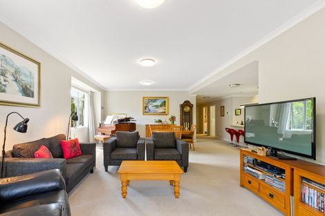 Photo of property in 100 Landmark Terrace, Orewa, 0931