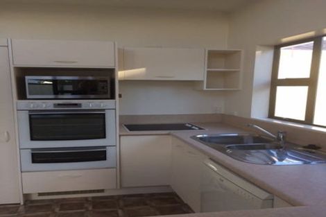 Photo of property in 144d Karori Road, Karori, Wellington, 6012