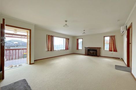 Photo of property in 20 Copley Street, New Lynn, Auckland, 0600