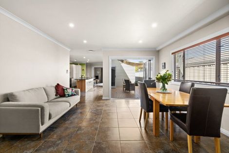 Photo of property in 101a Taradale Road, Onekawa, Napier, 4110