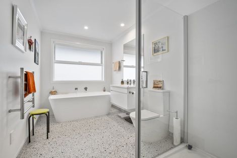 Photo of property in 25b Augusta Rise, Omokoroa, 3114