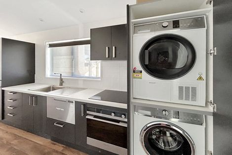 Photo of property in 63 Tiro Tiro Road, Levin, 5510