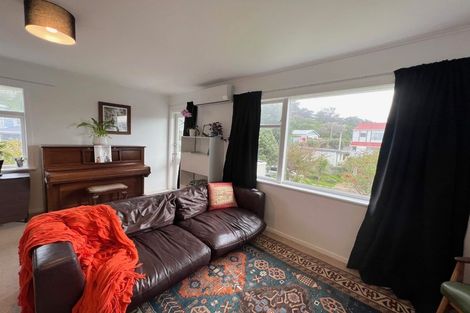 Photo of property in 139u6 Queens Drive, Lyall Bay, Wellington, 6022