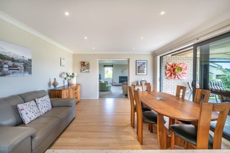 Photo of property in 24 The Masthead, Whitby, Porirua, 5024