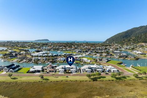 Photo of property in 162a Waterways Parade, Pauanui, Hikuai, 3579