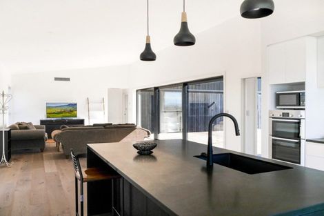 Photo of property in 30 The Drive, Twizel, 7999