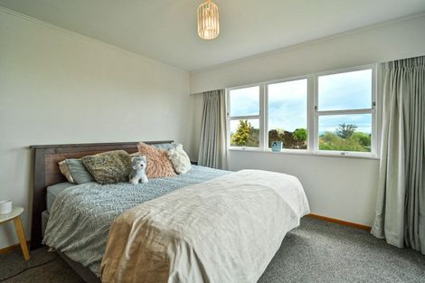 Photo of property in 11 Busby Hill, Havelock North, 4130