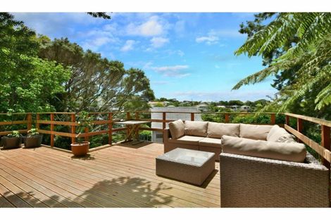 Photo of property in 47 Gledstane Road, Stanmore Bay, Whangaparaoa, 0932