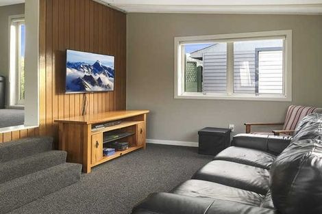 Photo of property in 8 Griffiths Avenue, Linwood, Christchurch, 8062