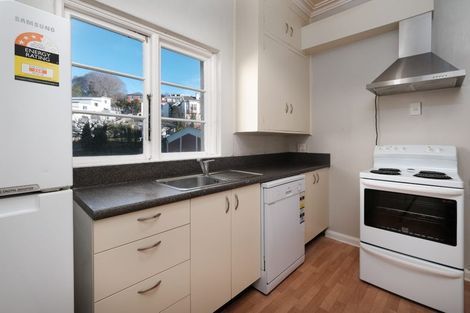 Photo of property in 1/35 Tennyson Street, Dunedin Central, Dunedin, 9016