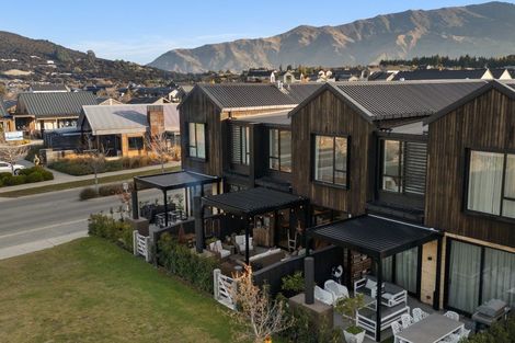 Photo of property in 28 Bellfield Lane, Wanaka, 9305
