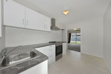 Photo of property in 2/32 Lyndon Street, Riccarton, Christchurch, 8041