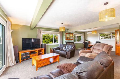 Photo of property in 77 Ayton Drive, Whitby, Porirua, 5024