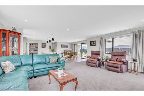 Photo of property in 3 Mccahon Drive, Rangiora, 7400