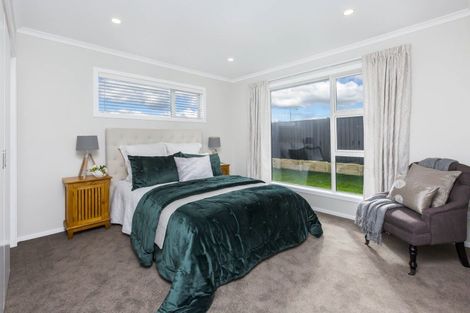 Photo of property in 22 Fenwick Crescent, Wallaceville, Upper Hutt, 5018