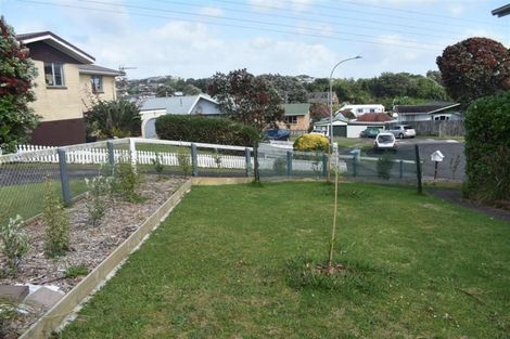 Photo of property in 9 Pomare Place, Spotswood, New Plymouth, 4310