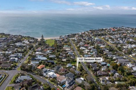 Photo of property in 1/27 Sandown Road, Rothesay Bay, Auckland, 0630