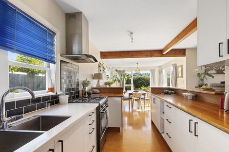 Photo of property in 54 Edinburgh Terrace, Berhampore, Wellington, 6023