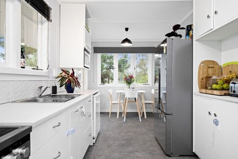 Photo of property in 142 Karioitahi Road, Waiuku, 2683