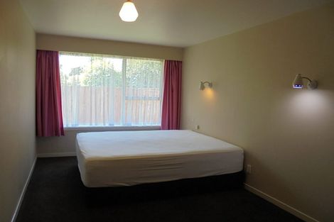 Photo of property in 31 Guinness Crescent, Ilam, Christchurch, 8041