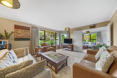 Photo of property in 38 James Cook Drive, Whitby, Porirua, 5024