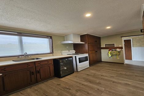 Photo of property in 90 Parsons Road, Weston, Oamaru, 9491
