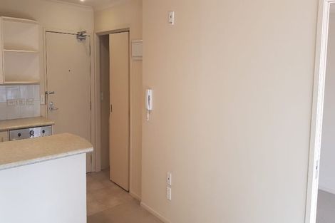 Photo of property in 1i/18 Ronwood Avenue, Manukau, Auckland, 2104